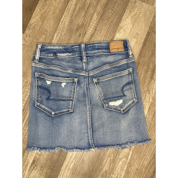 American Eagle Denim Mini Skirt Womens  4 Next Level Stretch Distressed Grunge - Picture 4 of 7